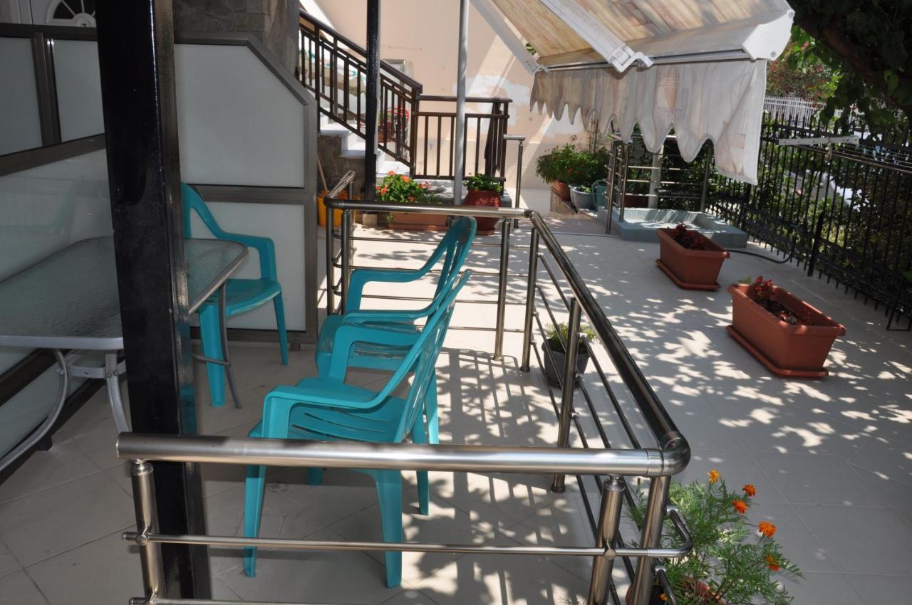 Villa Sofia Vrasná Esterno foto