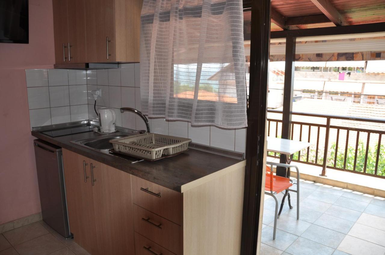 Villa Sofia Vrasná Esterno foto